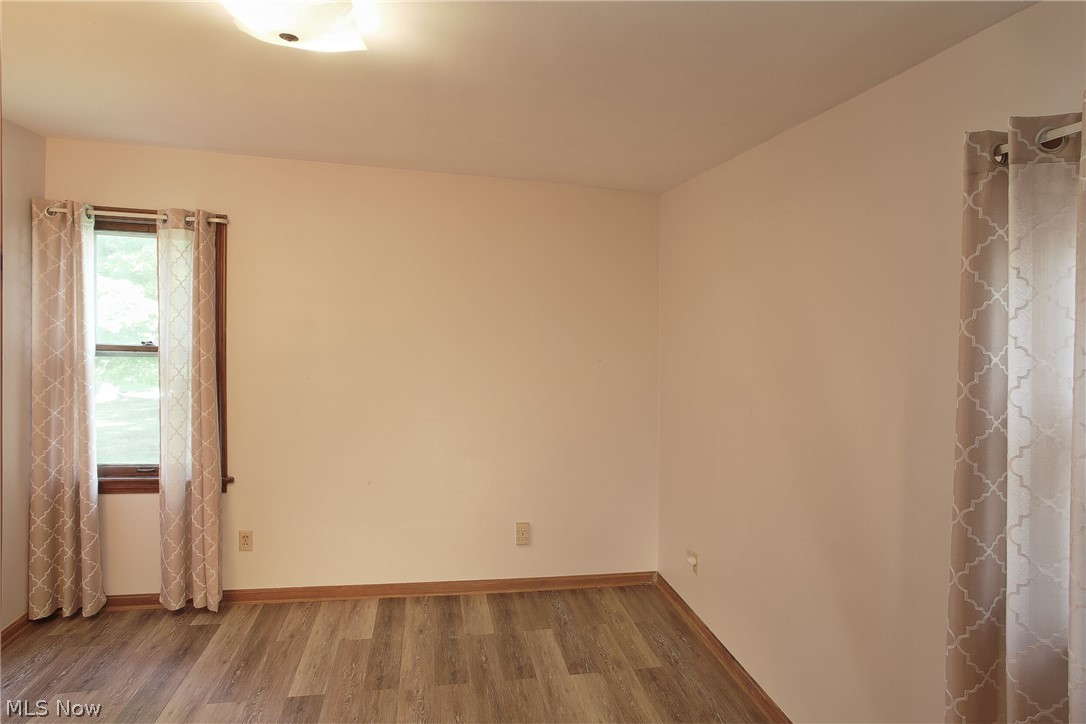 7361 State Road Cleveland, OH 44134 - Photo 11 of 16