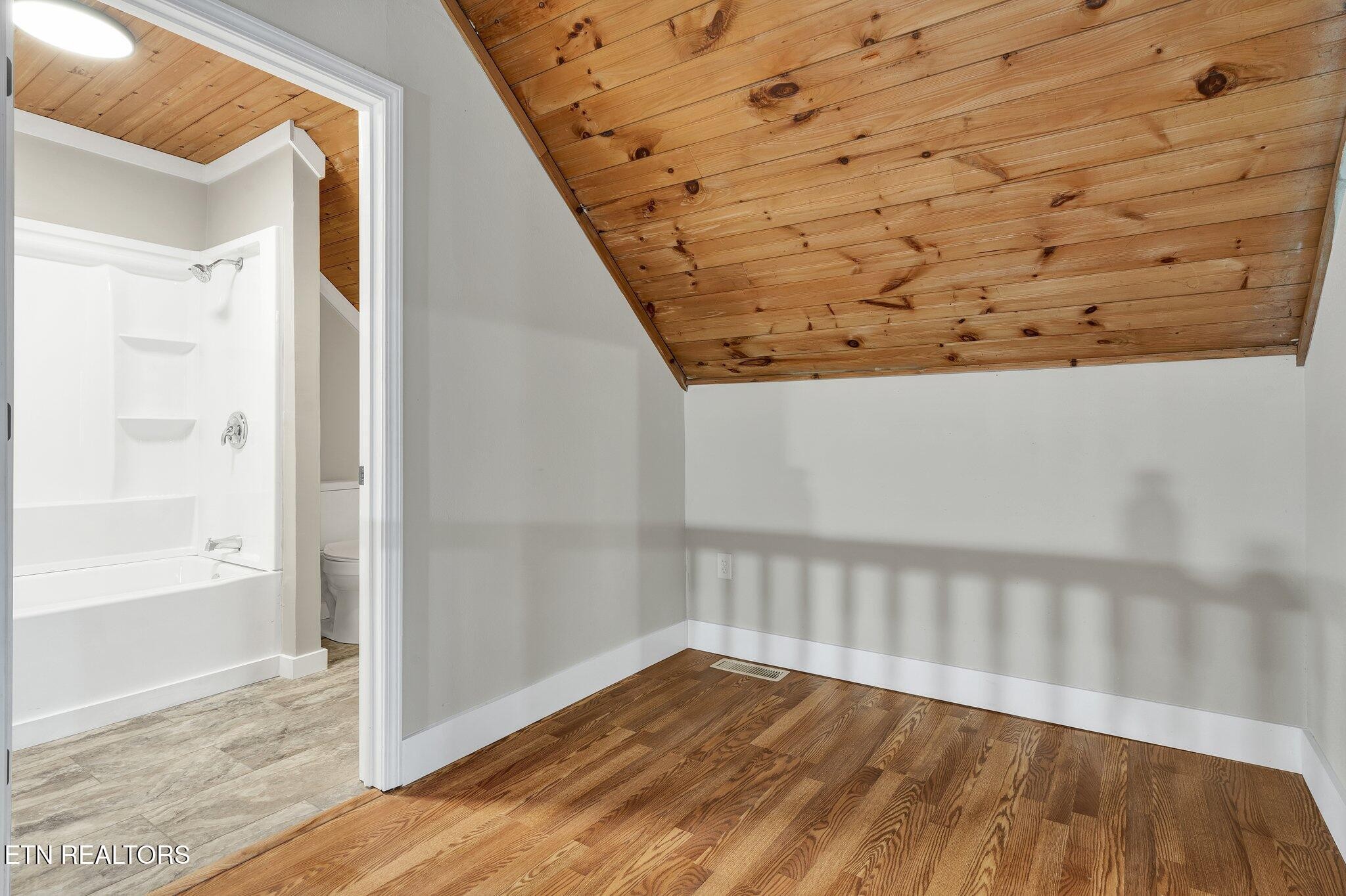 12408 North Nopone Valley Road Decatur, TN 37322 - Photo 35 of 54 a view of wooden floor