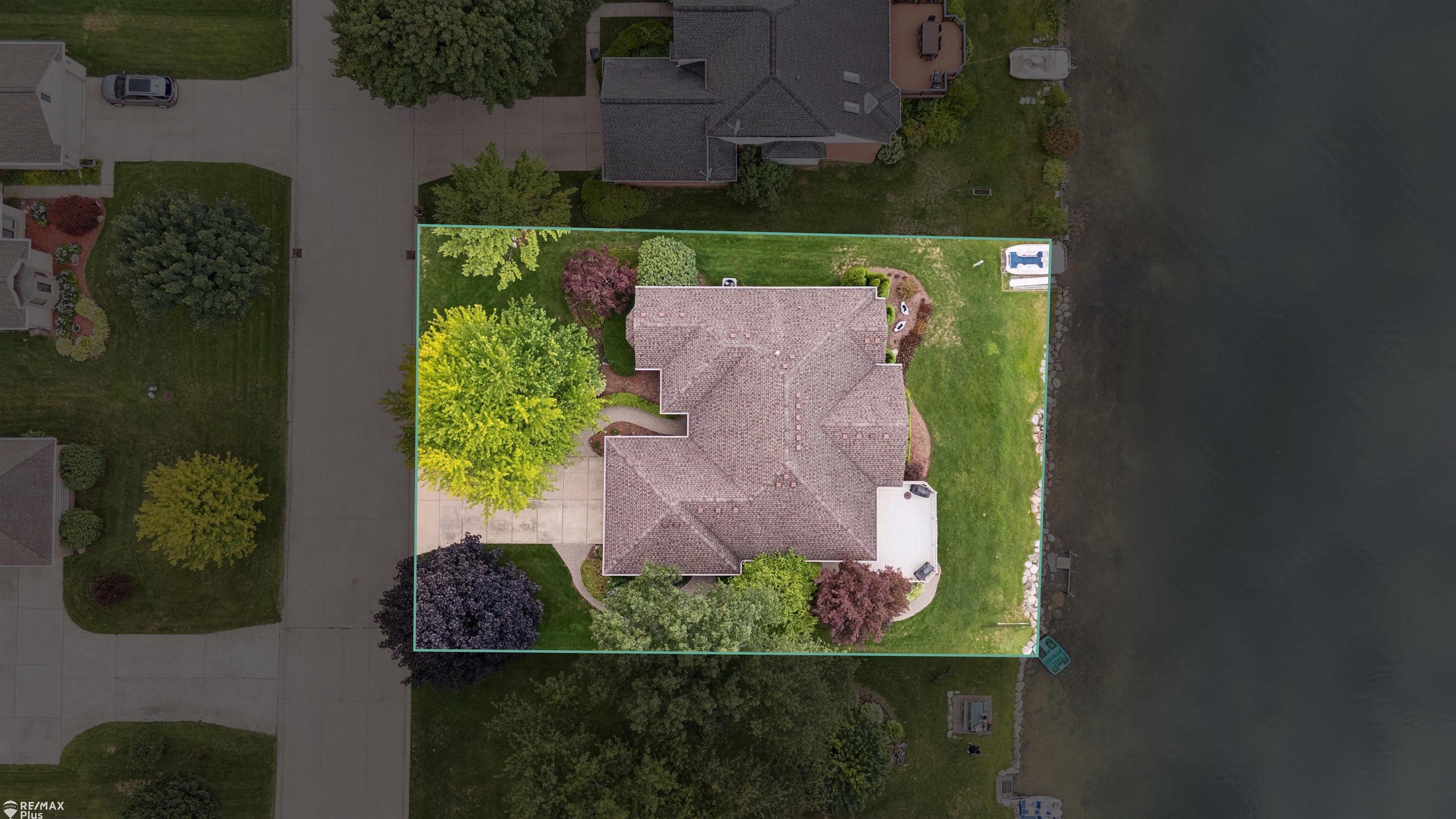 1671 South Shore Drive Rochester Hills, MI 48307 - Photo 76 of 77