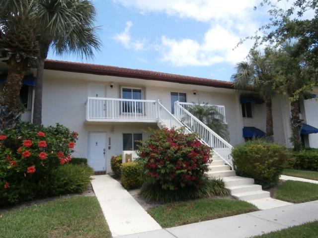320 Northwest 67th Street, Unit C206 Boca Raton, FL 33487 - Photo 2 of 14 0 (11)