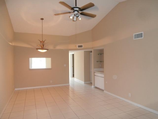 320 Northwest 67th Street, Unit C206 Boca Raton, FL 33487 - Photo 9 of 14 0 (33)