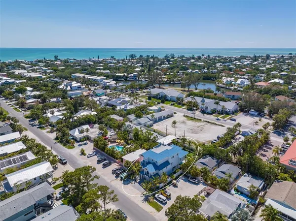 $4,200,000 | 518 Spring Avenue, Anna Maria, FL 34216