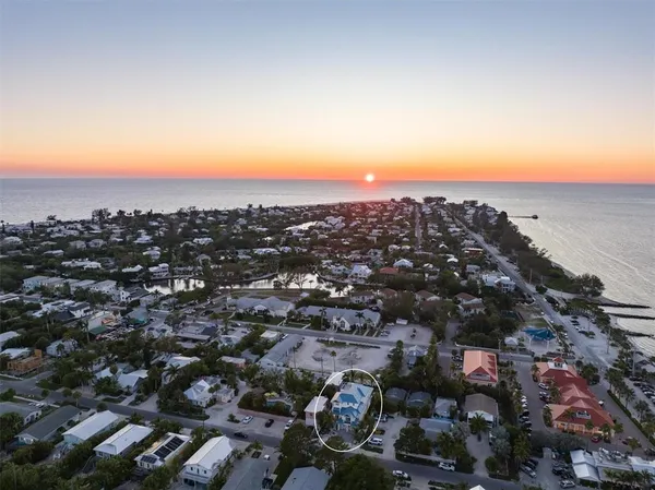 $4,200,000 | 518 Spring Avenue, Anna Maria, FL 34216