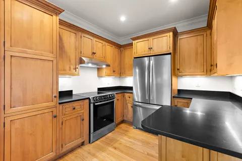 $1,525,000 | 23 Mead Street, New Canaan, CT 06840