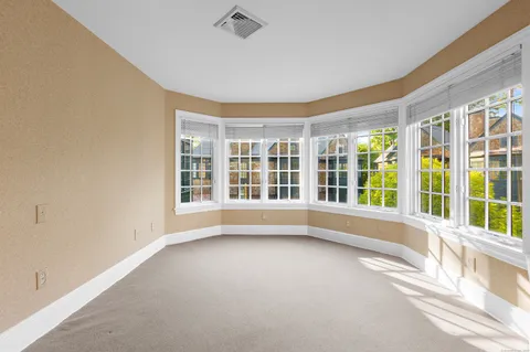 $1,525,000 | 23 Mead Street, New Canaan, CT 06840