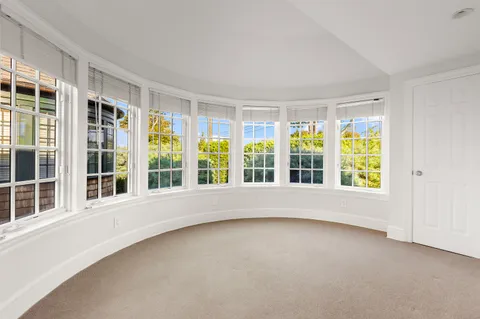 $1,525,000 | 23 Mead Street, New Canaan, CT 06840