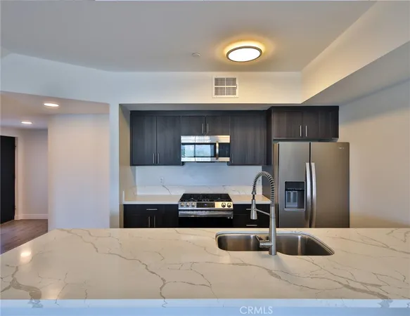 $13,000,000 | 1300 West Mission Boulevard, Pomona, CA 91766