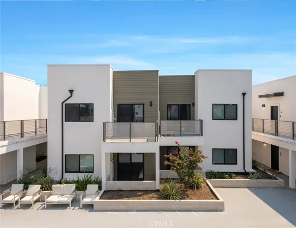 $13,000,000 | 1300 West Mission Boulevard, Pomona, CA 91766