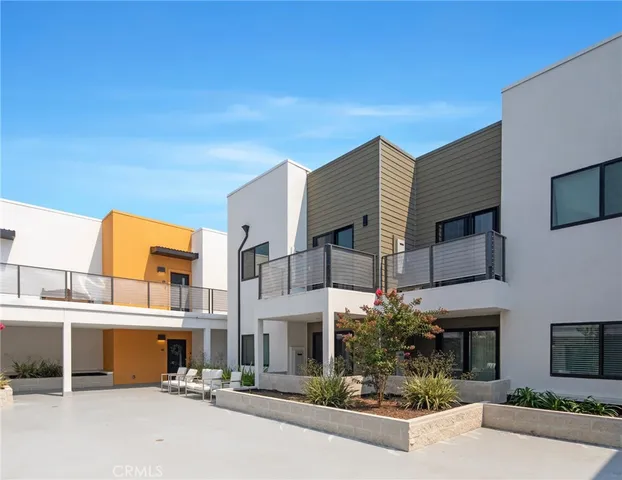 $13,000,000 | 1300 West Mission Boulevard, Pomona, CA 91766