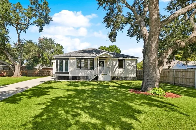 $335,900 | 1916 12th Street, Kenner, LA 70062