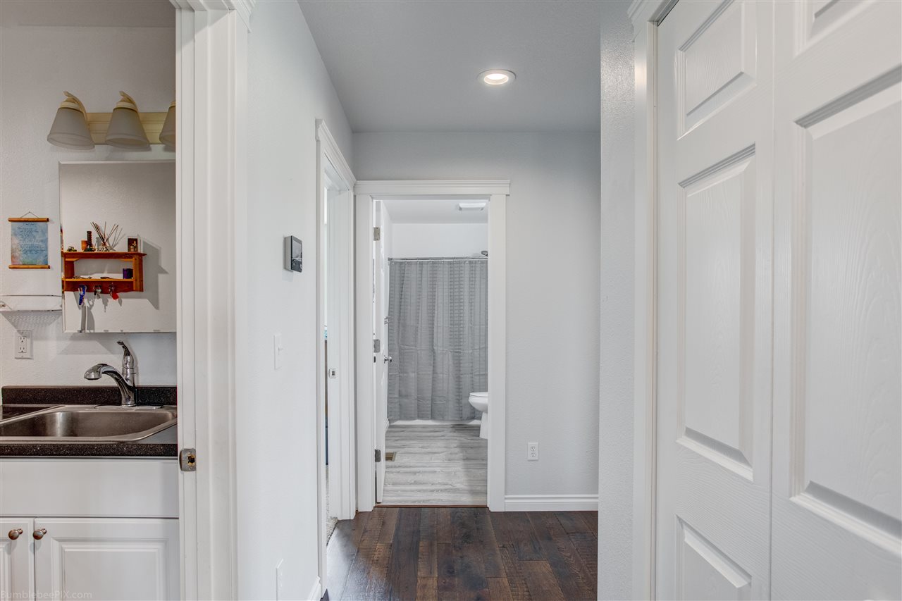 21415 North Spotted Road Deer Park, WA 99006 - Photo 11 of 32 Gallery Image 11
