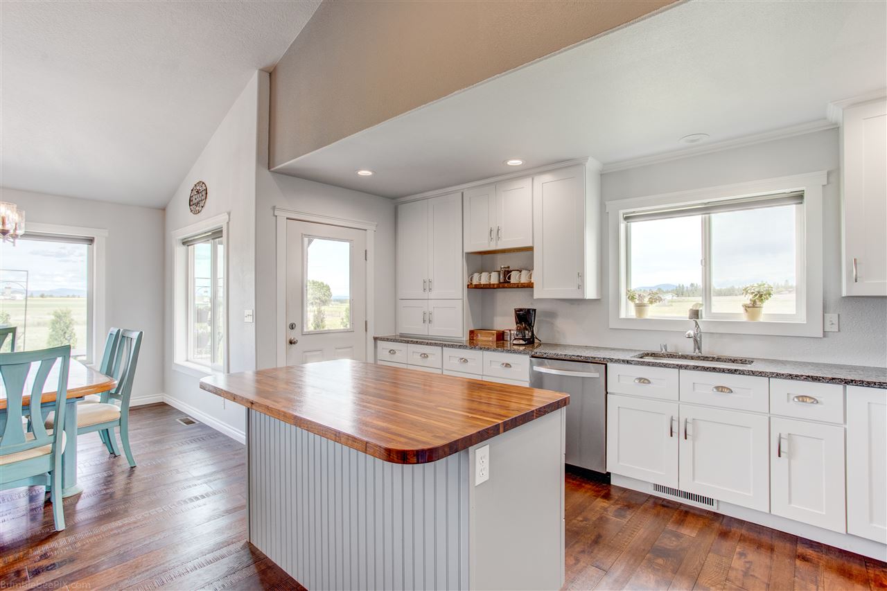21415 North Spotted Road Deer Park, WA 99006 - Photo 8 of 32 Gallery Image 8
