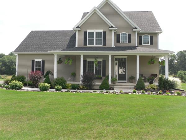 96 Gunn Road Southampton, MA 01073 - Photo 2 of 27 Gallery Image 2