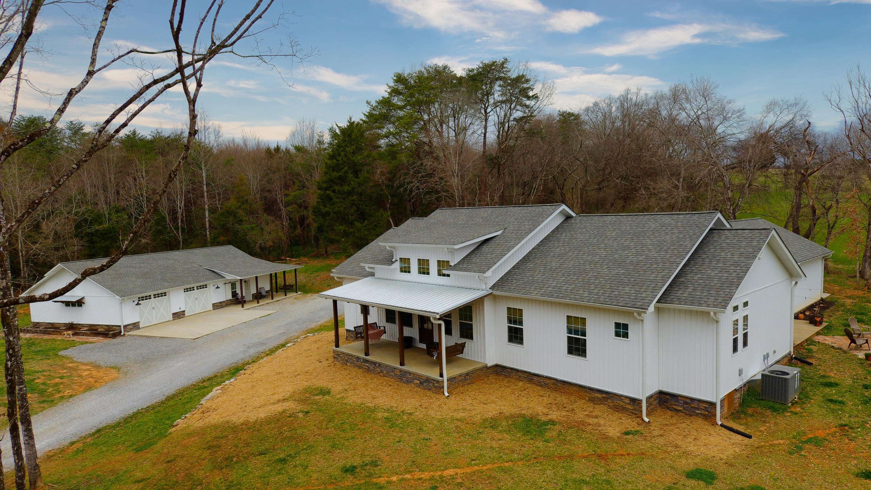 157 Fairview Road Tellico Plains, TN 37385 - Photo 1 of 35 Front View
