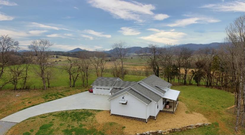 157 Fairview Road Tellico Plains, TN 37385 - Photo 3 of 35 B63FF75B-3A32-4C2B-A38E-66CCBA4BF8F7