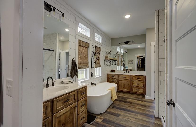 157 Fairview Road Tellico Plains, TN 37385 - Photo 23 of 35 Master bathroom view from Closet
