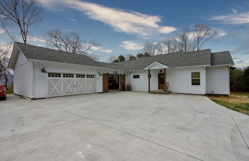 157 Fairview Road Tellico Plains, TN 37385 - Photo 5 of 35 Main House Parking Back View of House