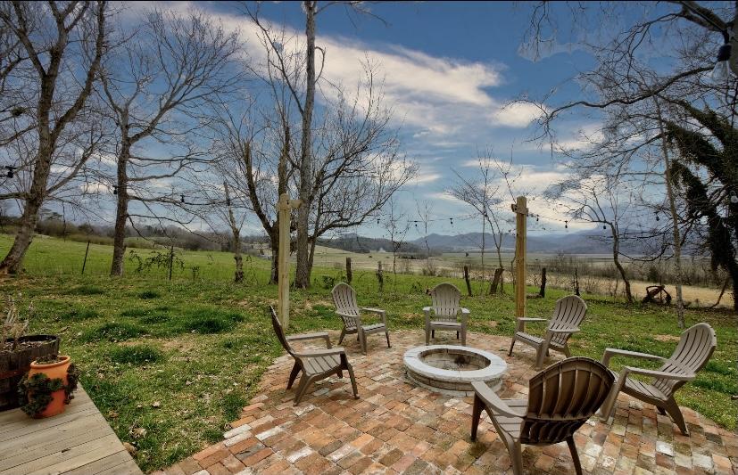 157 Fairview Road Tellico Plains, TN 37385 - Photo 7 of 35 Outdoor Patio