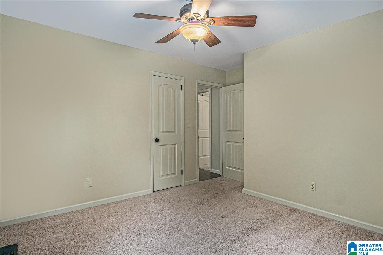 37 Shades Crest Road Birmingham, AL 35226 - Photo 20 of 34