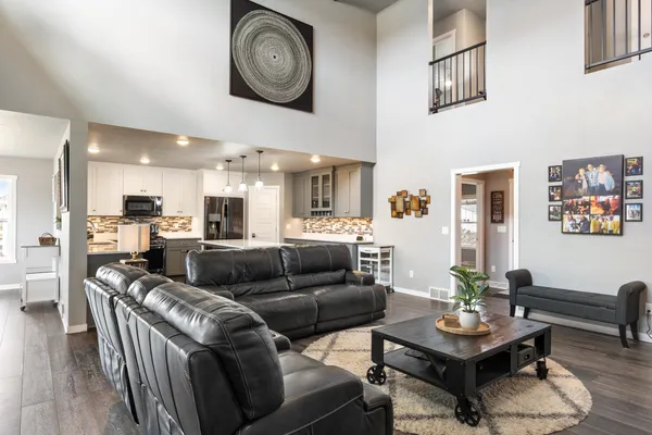 $849,900 | 2153 Potter Drive, De Pere, WI 54115