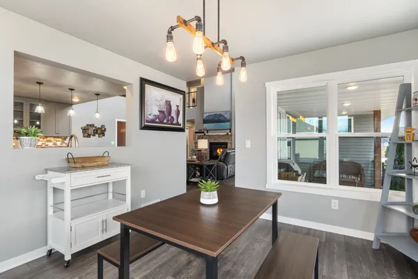 $849,900 | 2153 Potter Drive, De Pere, WI 54115