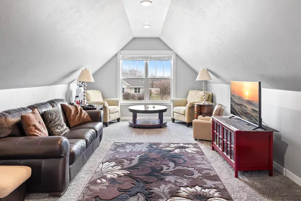 $849,900 | 2153 Potter Drive, De Pere, WI 54115