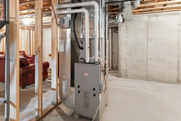 $849,900 | 2153 Potter Drive, De Pere, WI 54115