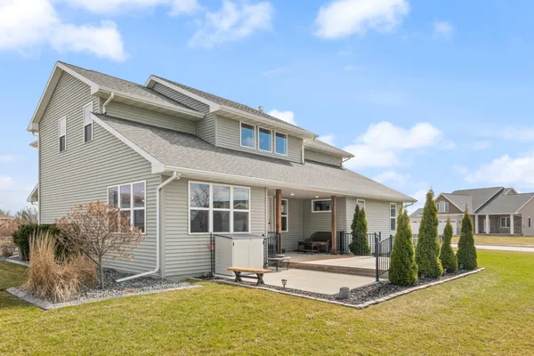 $849,900 | 2153 Potter Drive, De Pere, WI 54115