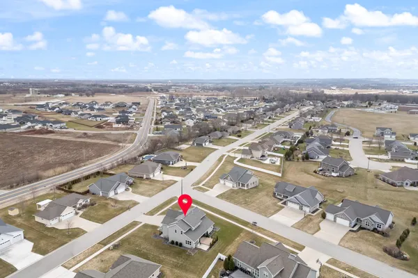 $849,900 | 2153 Potter Drive, De Pere, WI 54115