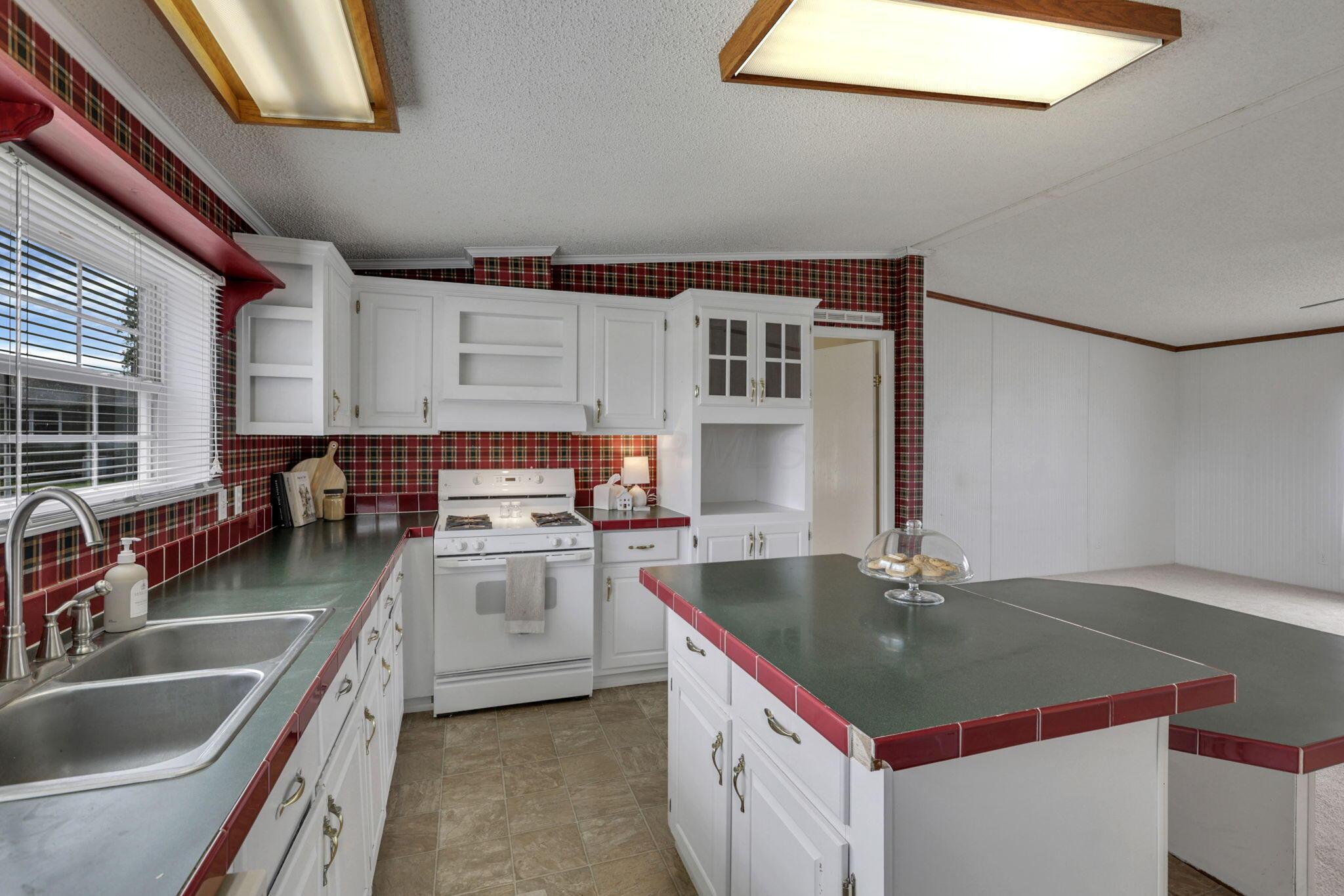 895 Becks Knob Road Southwest Lancaster, OH 43130 - Photo 23 of 71