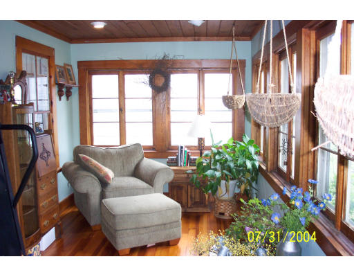 8 East Howland Road Freetown, MA 02717 - Photo 8 of 10 Gallery Image 8