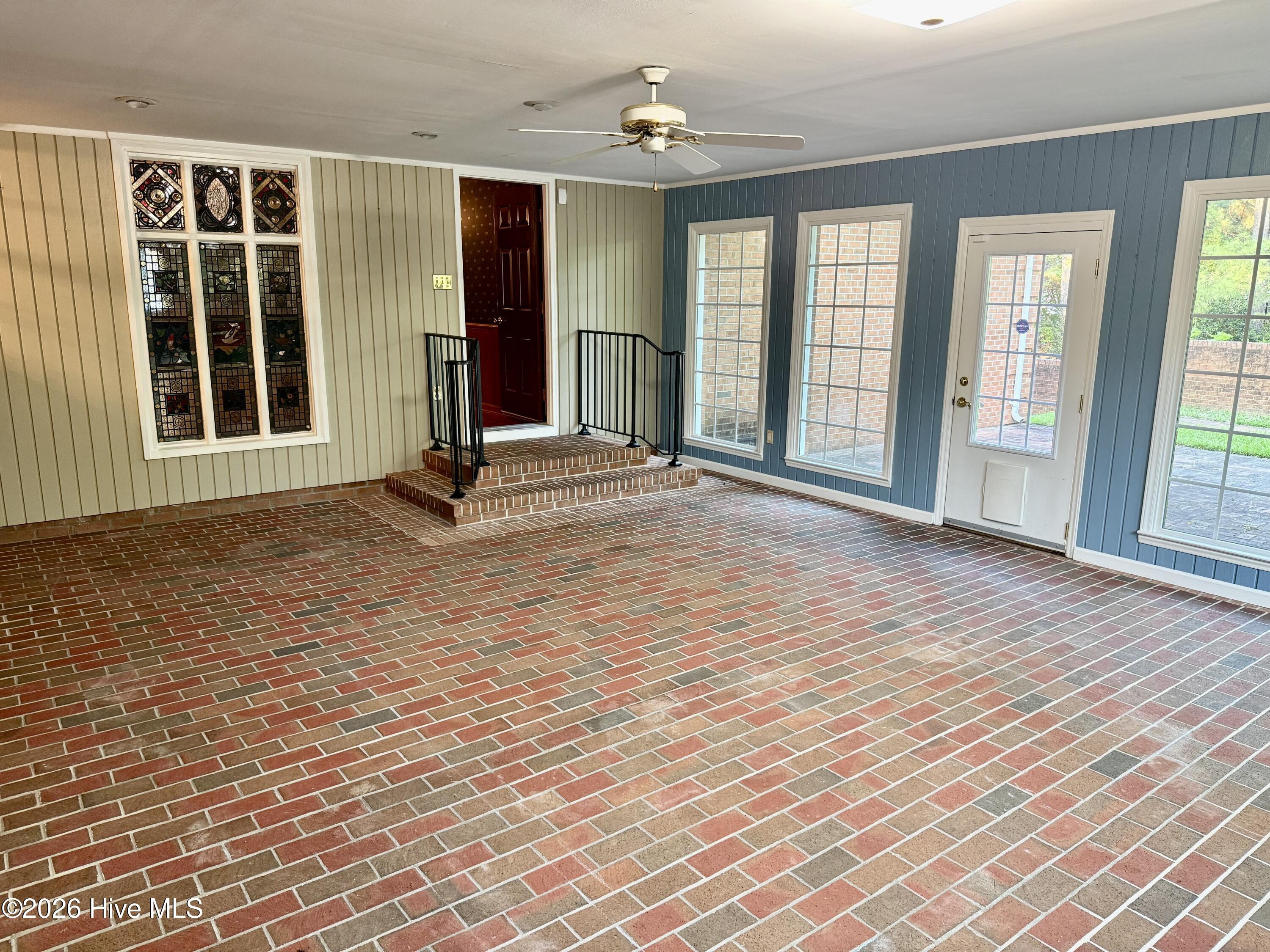 1818 North Friendly Road Goldsboro, NC 27530 - Photo 25 of 32