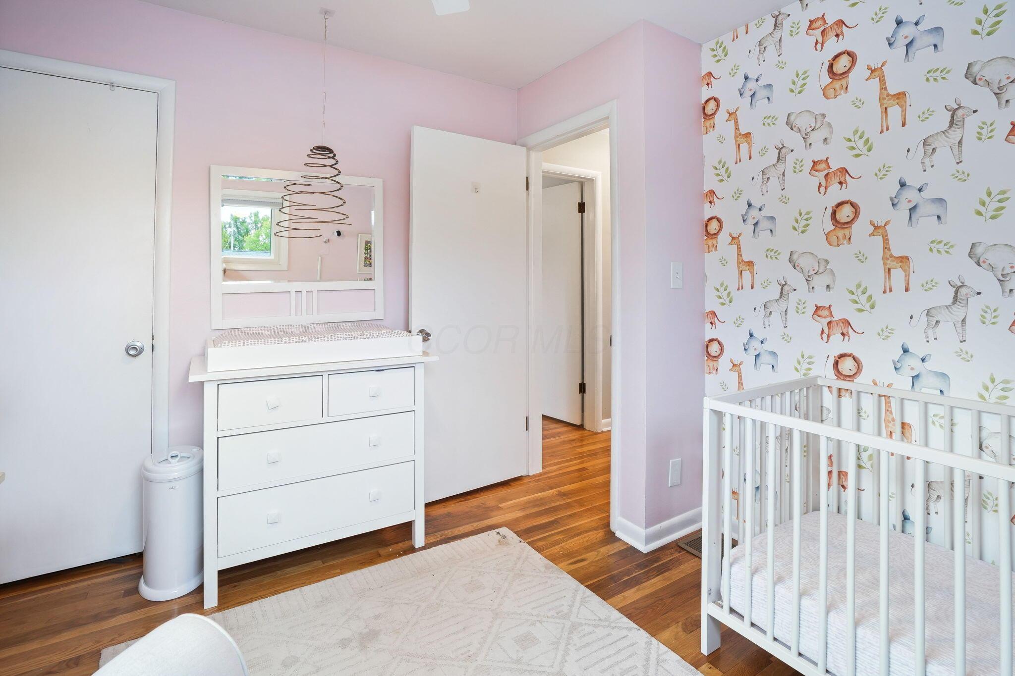 2470 Swansea Road Columbus, OH 43221 - Photo 21 of 37 18-web-or-mls-DSC04394