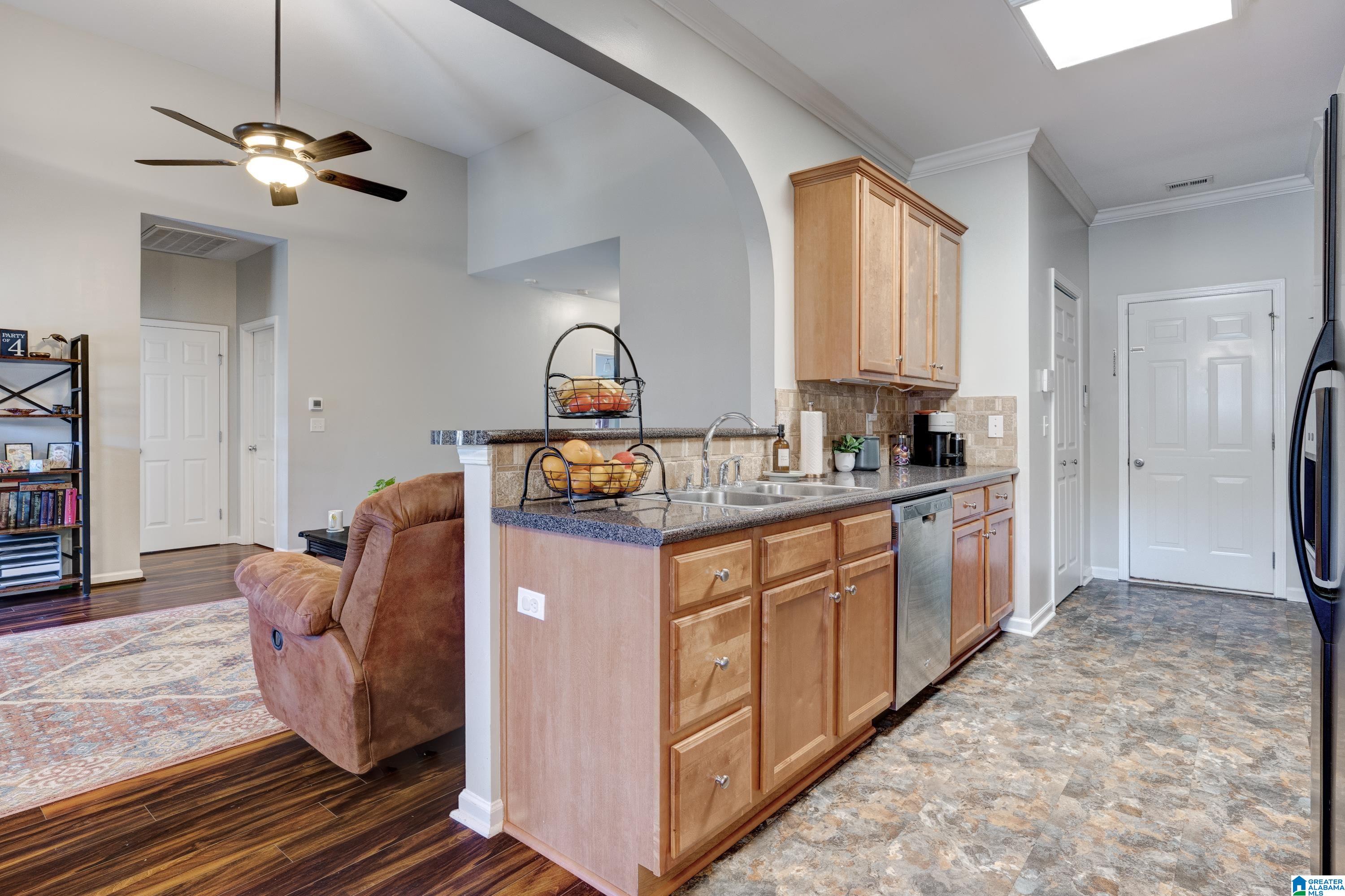 1028 Kerry Drive Calera, AL 35040 - Photo 10 of 27