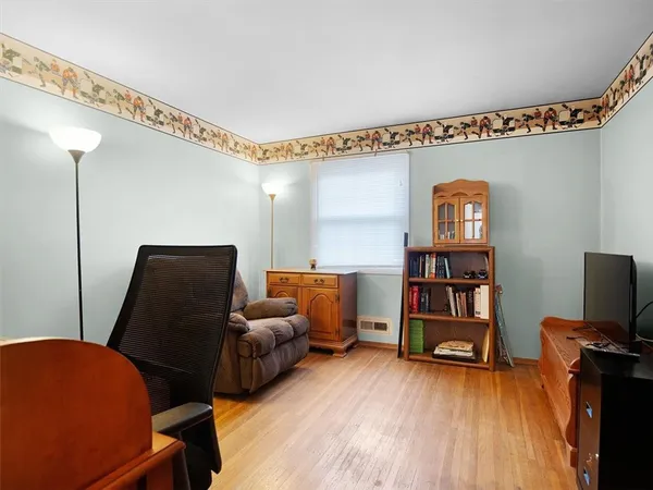 $179,900 | 210 Westmar Drive, Gates, NY 14624