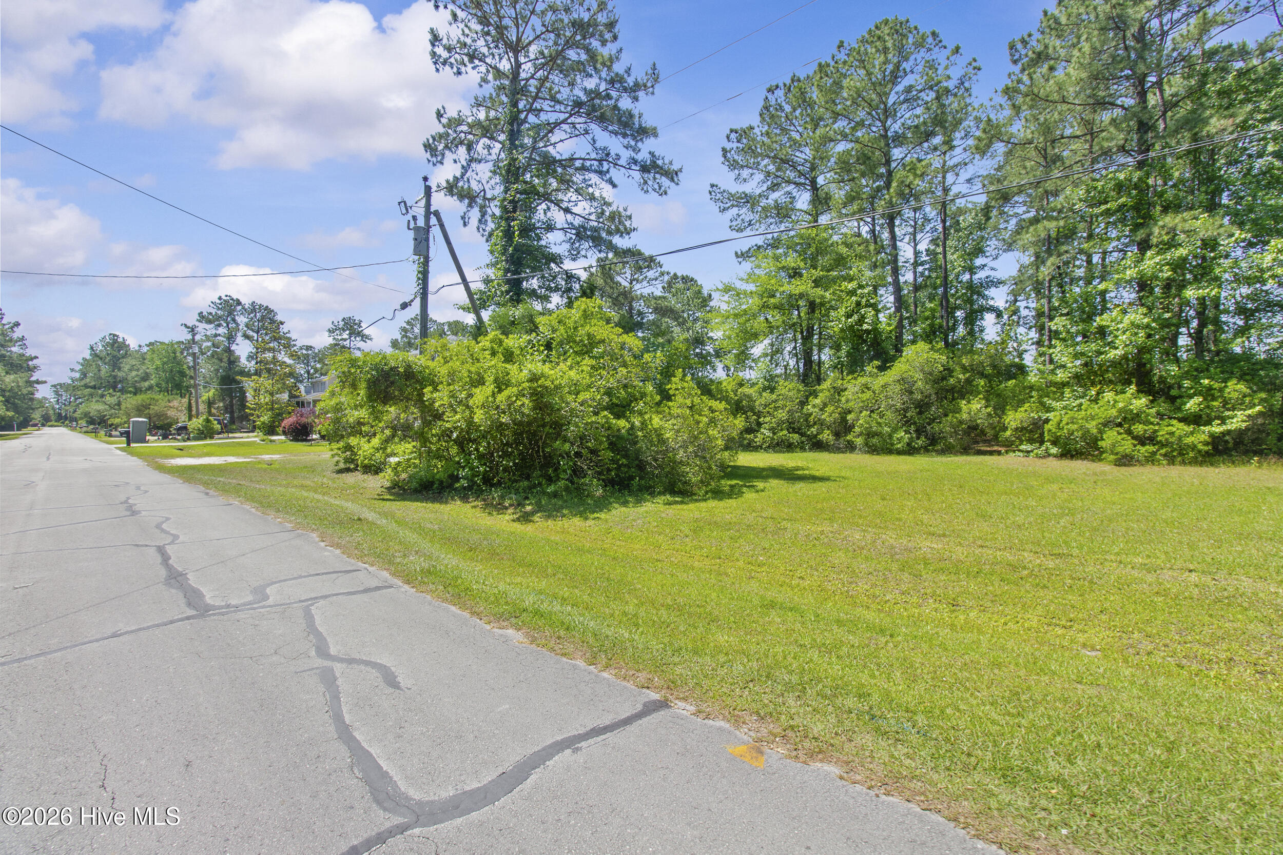 5202 Bucco Reef Road New Bern, NC 28560 - Photo 9 of 29 Front