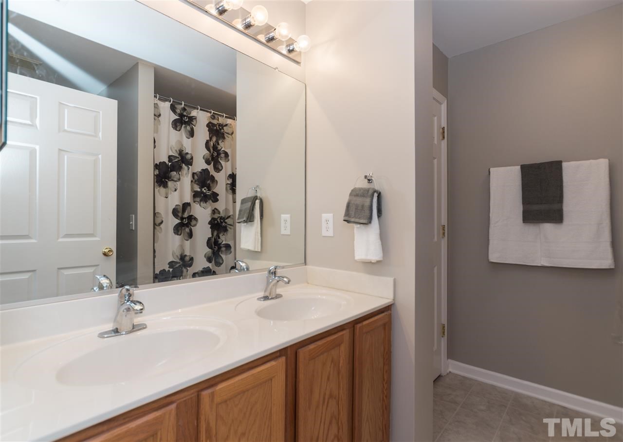 8722 Winding River Way Raleigh, NC 27616 - Photo 8 of 17 Gallery Image 8