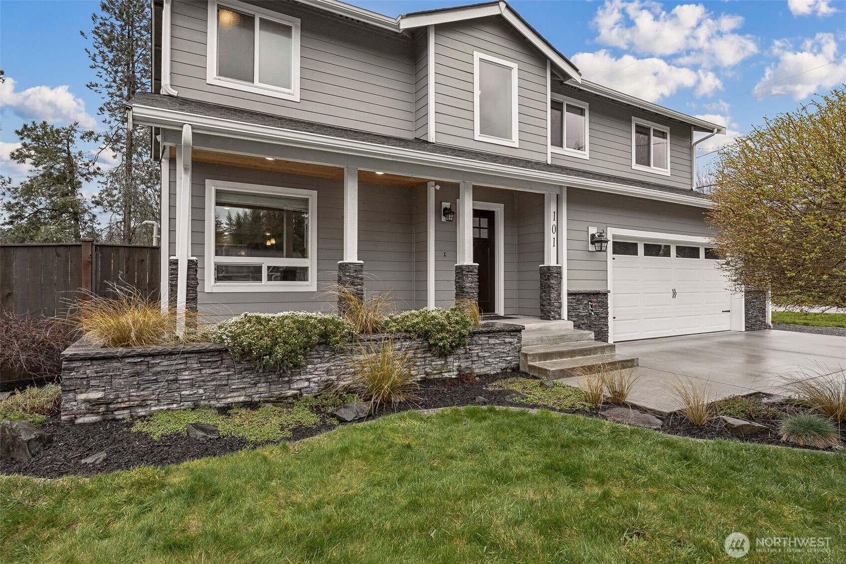 101 Murphy Lane South Rainier, WA 98576 - Photo 39 of 40 a front view of a house with a garden and yard