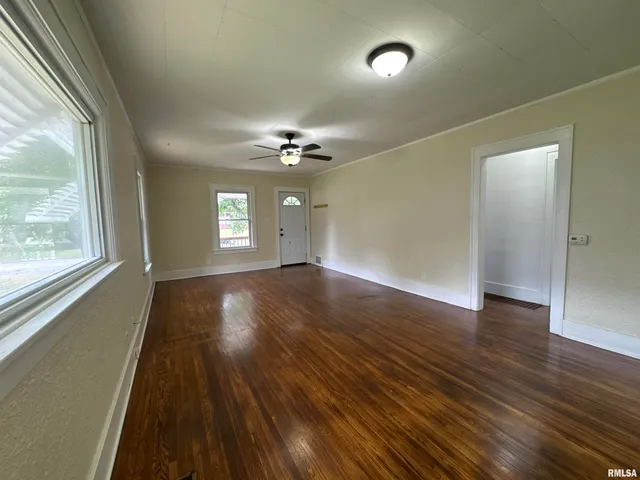 $65,900 | 2804 North Peoria Avenue, Peoria, IL 61603