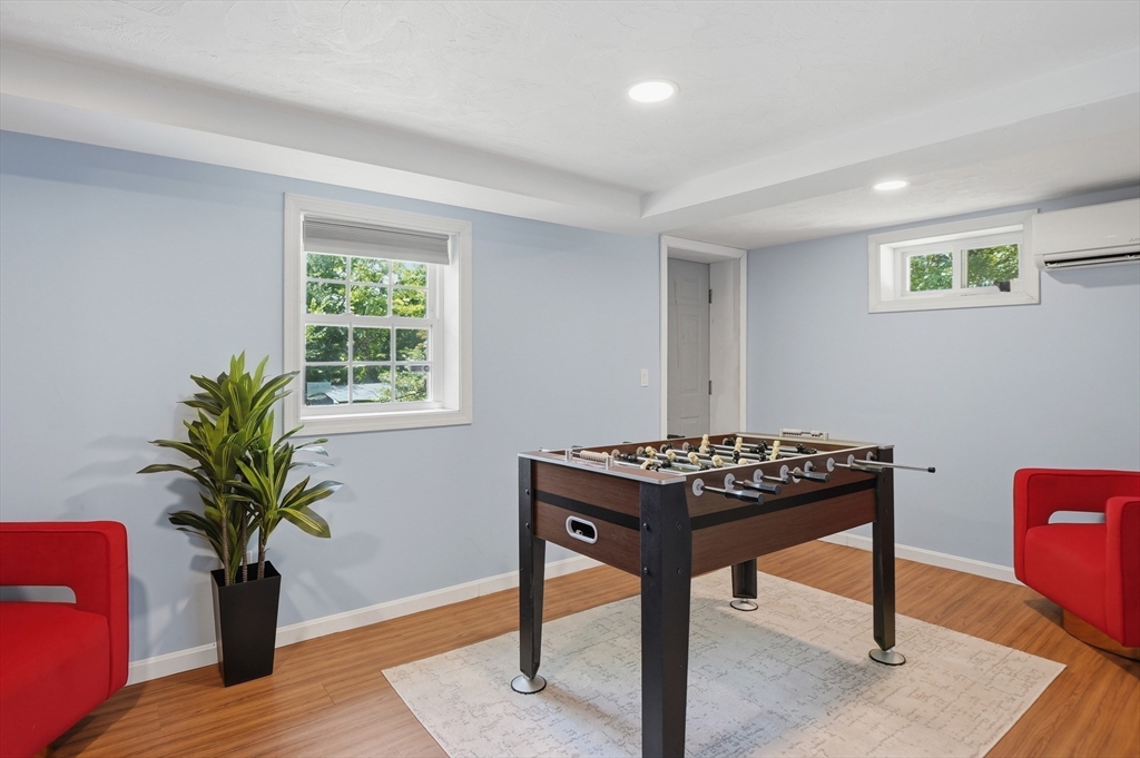 54 Manhattan Road Worcester, MA 01602 - Photo 21 of 28 Gallery Image 21