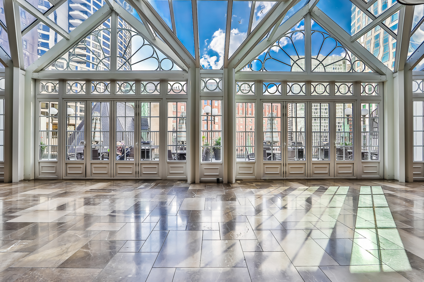 111 East Chestnut Street, Unit 25K Chicago, IL 60611 - Photo 23 of 28 a view of an entryway