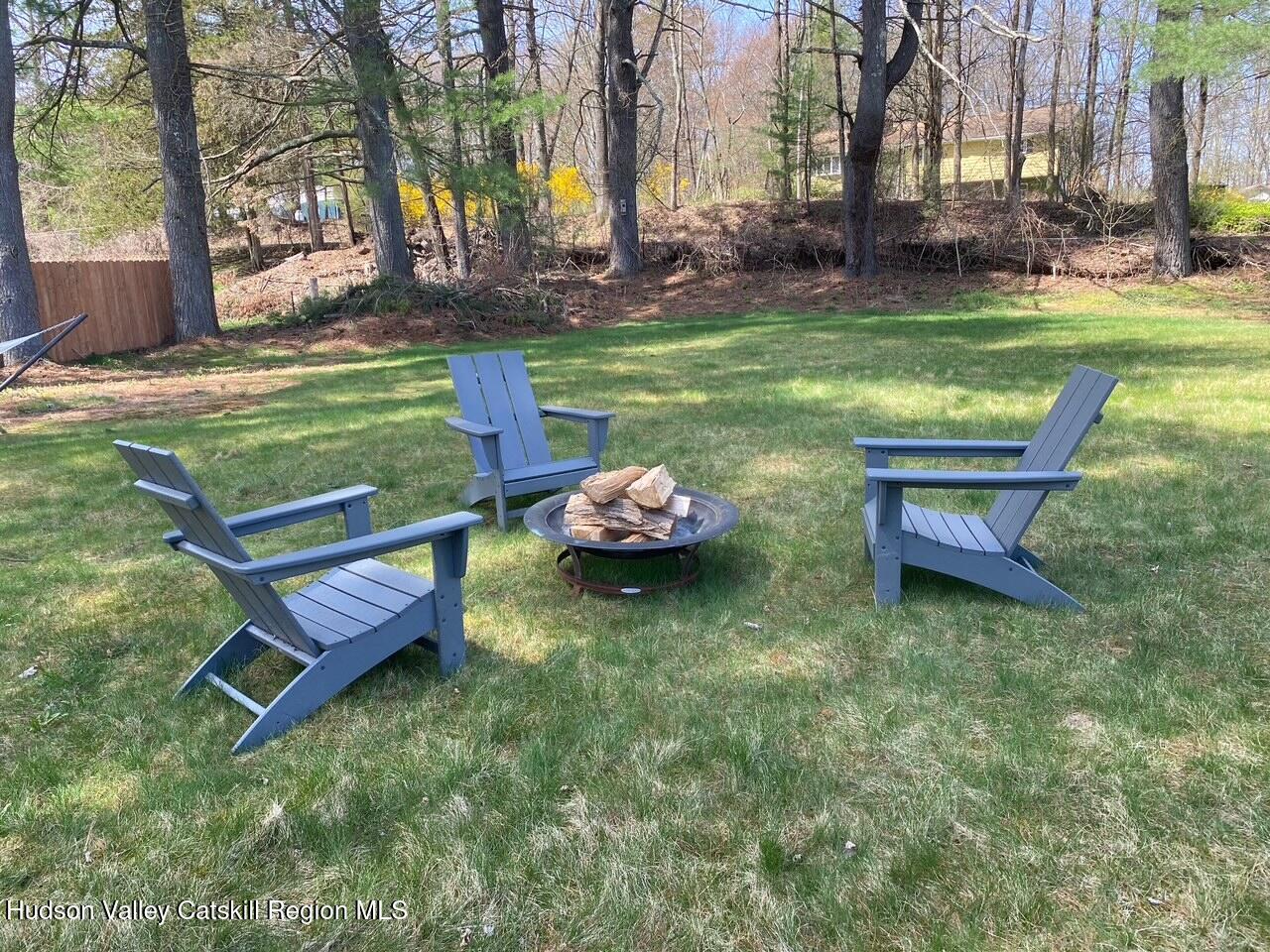 7 Park Circle High Falls, NY 12440 - Photo 2 of 31 a backyard of a house with yard and outdoor seating
