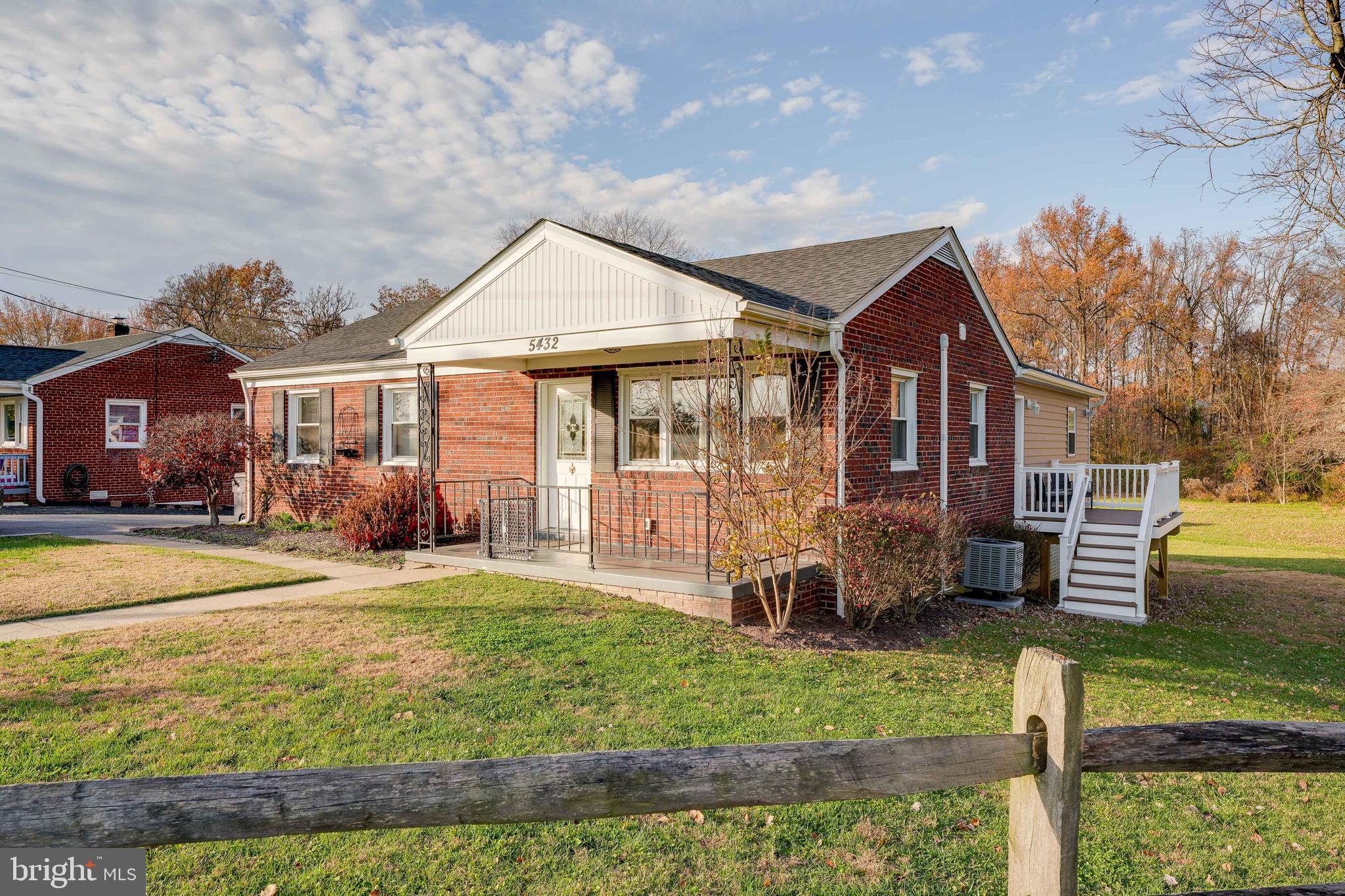 5432 Odell Road Beltsville, MD 20705 - Photo 2 of 26 Spacious Front Porch