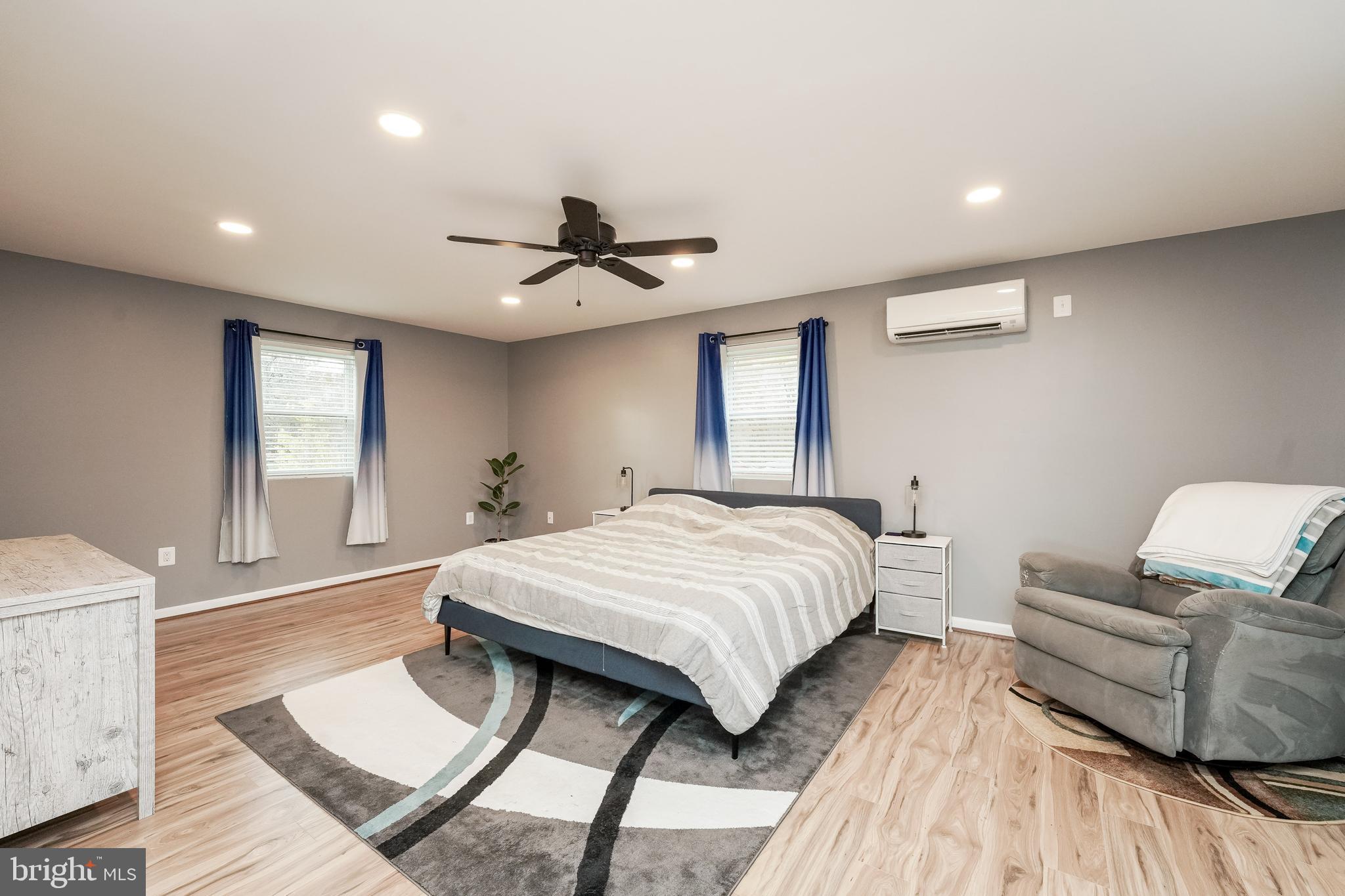 5432 Odell Road Beltsville, MD 20705 - Photo 9 of 26 Spacious Master Bedroom