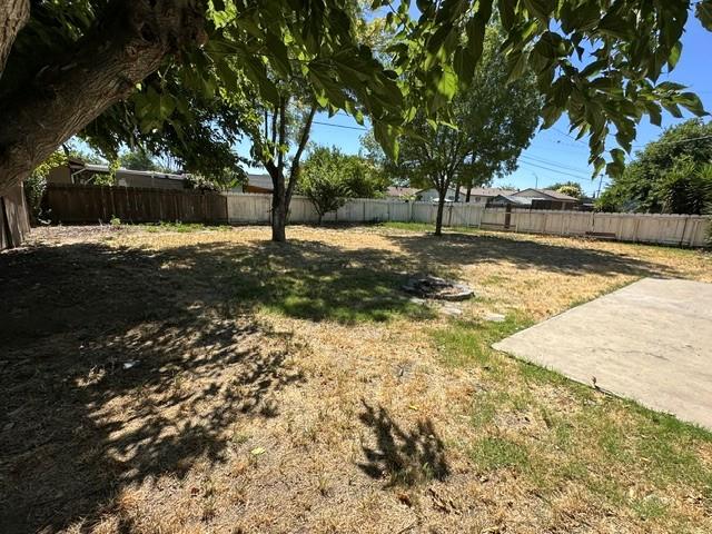 2194 Meadowbrook Avenue Merced, CA 95348 - Photo 15 of 17