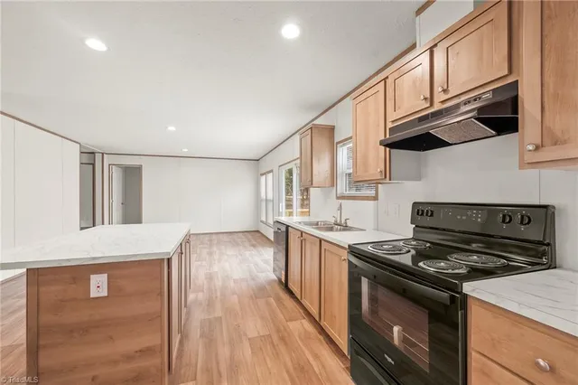 $289,000 | 268 Old Thomasville Road, Winston-Salem, NC 27107