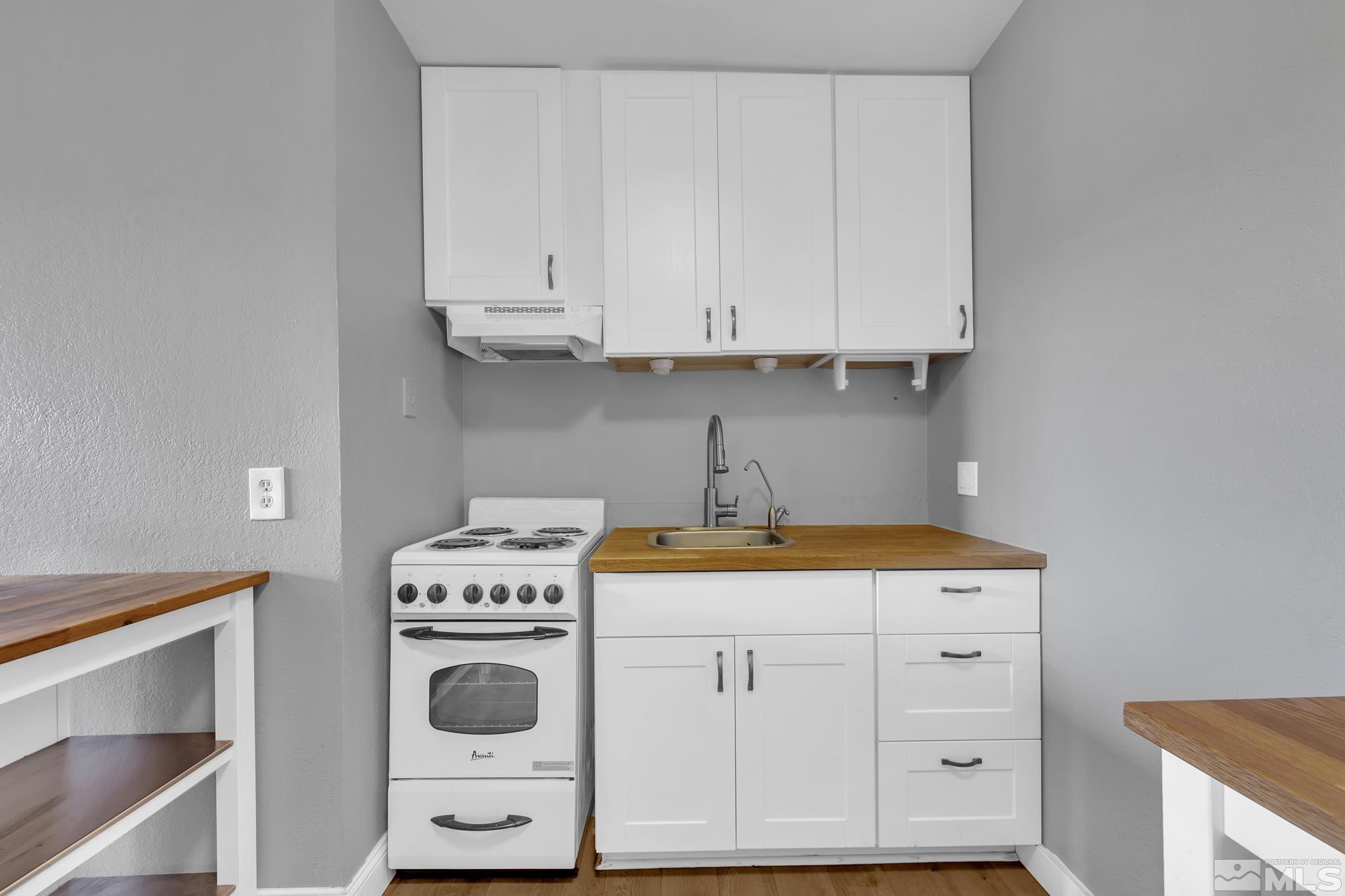 2450 Lymbery Street, Unit 220 Reno, NV 89509 - Photo 6 of 20 Photo 6
