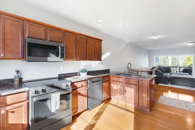 $649,900 | 131 Court Street, Unit 21, Exeter, NH 03833