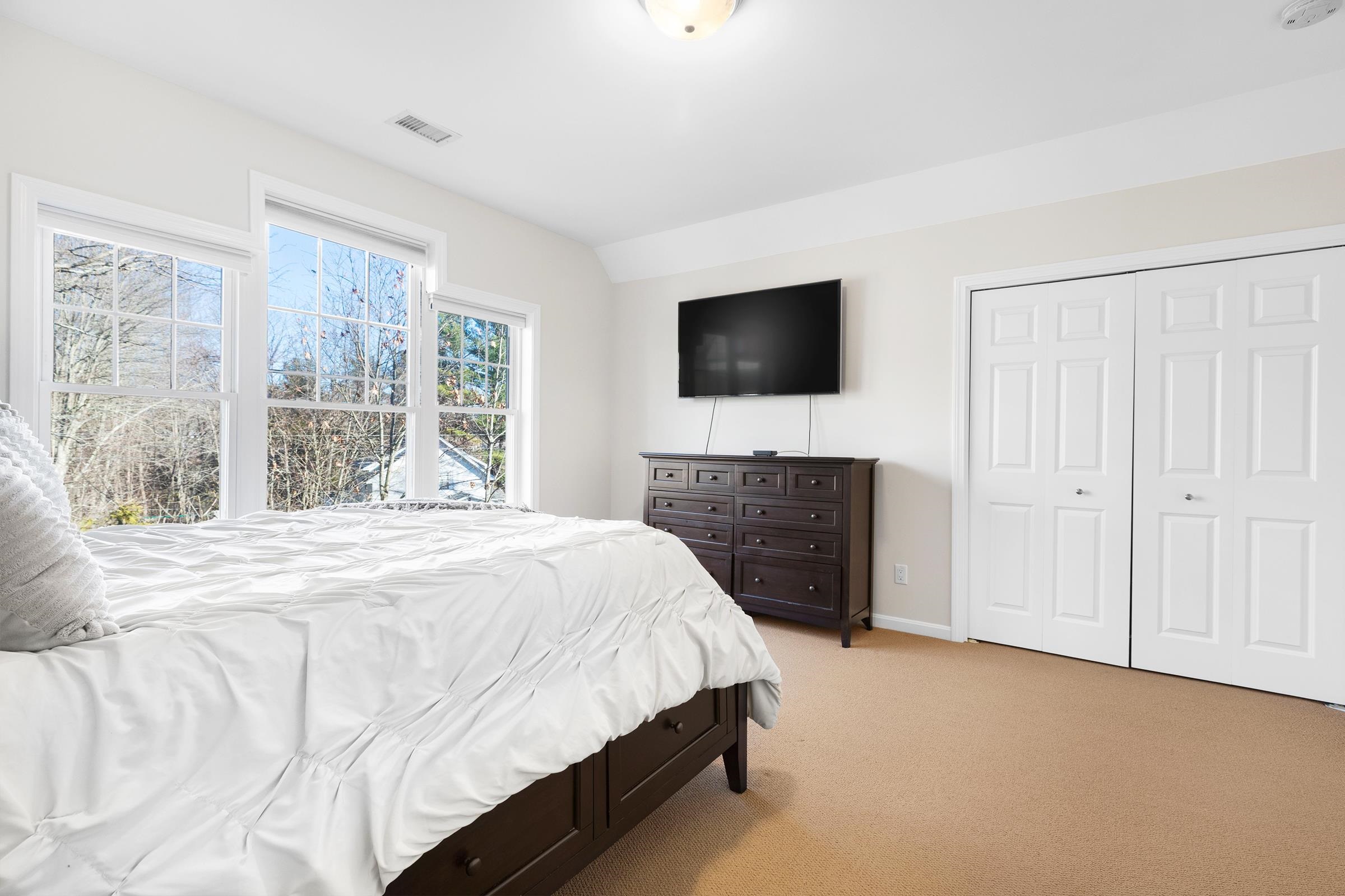 131 Court Street, Unit 21 Exeter, NH 03833 - Photo 17 of 35