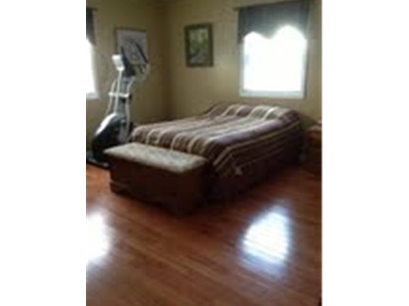 1263 Stonegate Road Greenwood, IN 46142 - Photo 7 of 12 Gallery Image 7